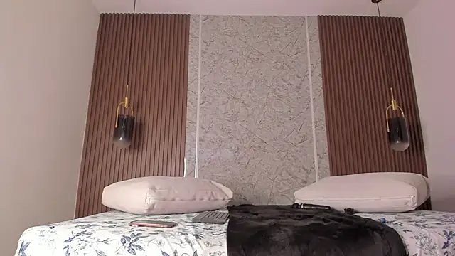 maye wells  online show from 02/19/26, 07:21