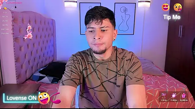 vaalentiino online show from 02/09/26, 07:51