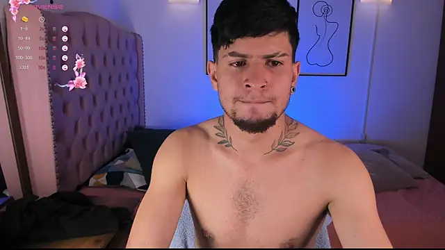 vaalentiino online show from 02/25/26, 07:45