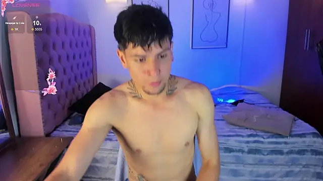 vaalentiino online show from 03/20/26, 06:02