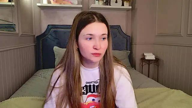 Lina Sinerz online show from 02/22/26, 03:32