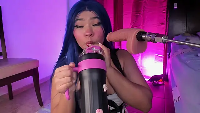 MarilinMorgan online show from 12/18/25, 05:13