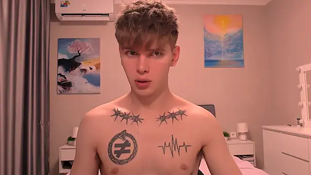 Fredd Xanders online show from 12/18/25, 04:57