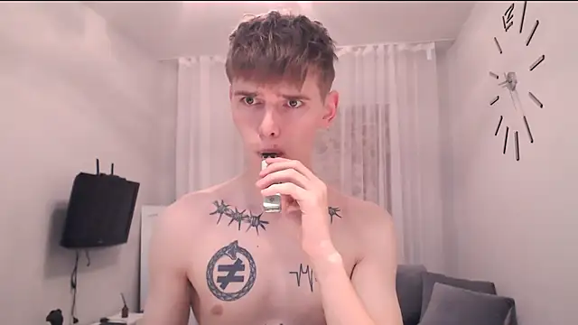 Fredd Xanders online show from 05/24/26, 02:05