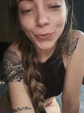 Ceciihot online show from 06/02/26, 04:53