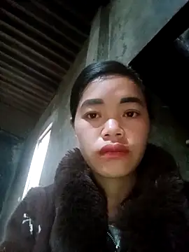 Snapshot of mon-monk chatting on 12/14/25, 12:38 mon-monk online show from 12/14/25, 12:38