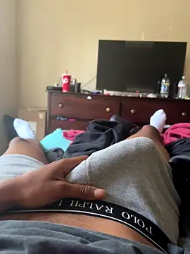 Snapshot of justinsider3000 chatting on 12/13/25, 07:53 justinsider3000 online show from 12/13/25, 07:53