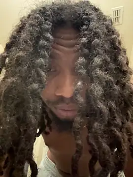 Snapshot of justinsider3000 chatting on 12/17/25, 06:47 justinsider3000 online show from 12/17/25, 06:47