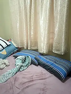 Snapshot of Cinpussie89 chatting on 12/05/25, 09:40 Cinpussie89 online show from 12/05/25, 09:40