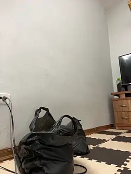Hello honey online show from 04/20/26, 04:21