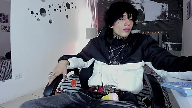 koryu skull online show from 02/02/26, 08:07