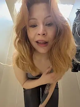  Little Ginger online show from 04/26/26, 04:10