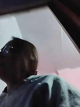 Snapshot of Susana_Rojas chatting on 02/25/26, 01:37 Susana Rojas online show from 02/25/26, 01:37