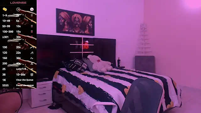 Snapshot of Greichellsecret__ chatting on 12/15/25, 01:37 Greichellsecret online show from 12/15/25, 01:37