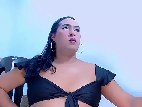 Snapshot of valen_bigcock_ chatting on 01/15/26, 08:23 valen bigcock online show from 01/15/26, 08:23