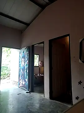 Snapshot of Charlott_smi chatting on 12/13/25, 07:53 Charlott smi online show from 12/13/25, 07:53