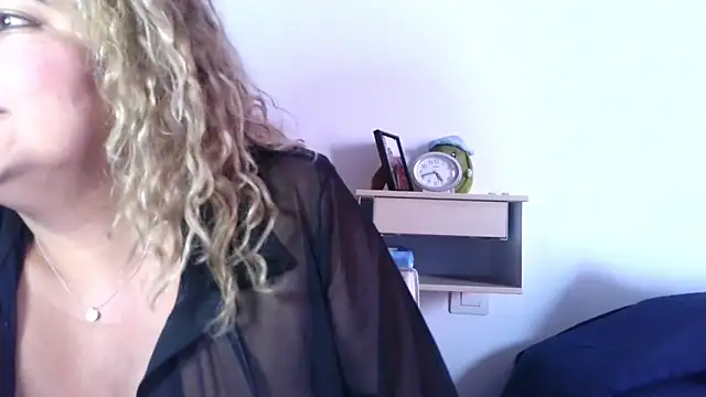 mariajosebarrazaa online show from 03/29/26, 03:34