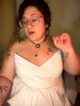 VanesssaMilf  online show from 02/13/26, 02:18