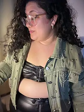 VanesssaMilf  online show from 06/24/26, 03:05