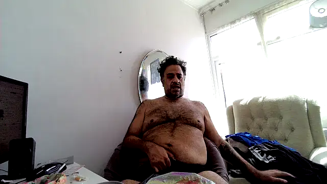 Snapshot of maannn8962 chatting on 06/25/26, 02:21 maannn8962 online show from 06/25/26, 02:21