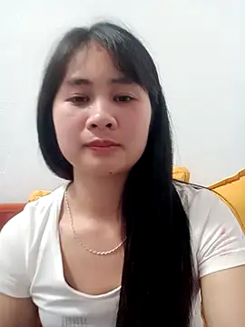 Him MountainGirl online show from 04/01/26, 12:28