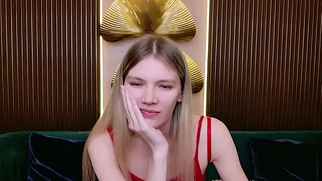 Vivien Hans online show from 01/18/26, 08:45