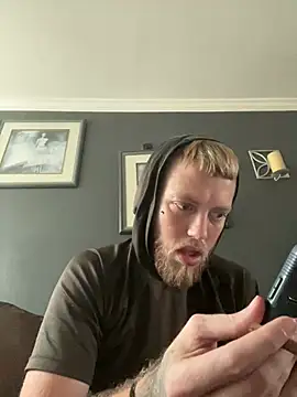 Big German cock974 online show from 08/03/26, 02:33