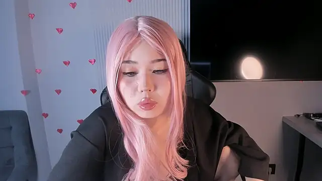 Snapshot of kimyjina chatting on 02/18/26, 03:13 kimyjina online show from 02/18/26, 03:13