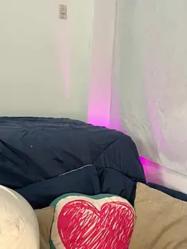 ladulcemary  online show from 03/15/26, 07:09