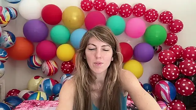 CelestialRuby online show from 02/07/26, 05:49