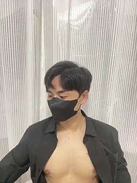 kimze7 online show from 12/16/25, 02:22