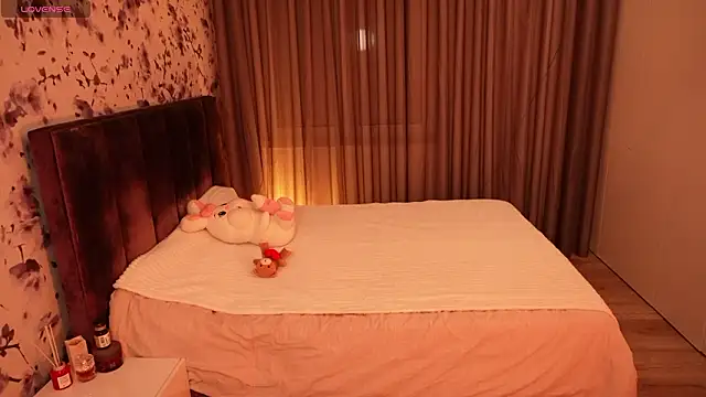 ChloeSpark online show from 02/14/26, 08:05