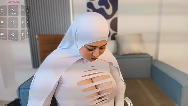 Zalma eva online show from 12/18/25, 11:05