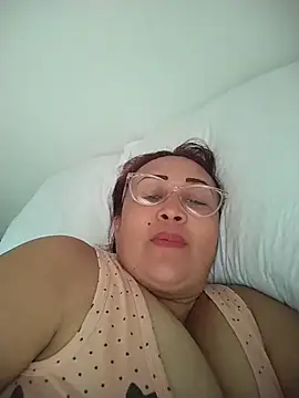 Nini Love  online show from 02/22/26, 07:56