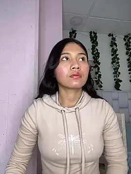 Xaander  online show from 02/05/26, 07:29