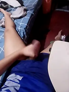 Snapshot of AVALIAminhaPika chatting on 12/15/25, 07:29 AVALIAminhaPika online show from 12/15/25, 07:29