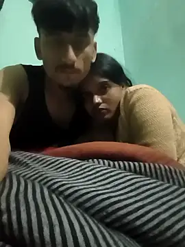 couplegk71 online show from 01/16/26, 04:38