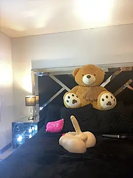 Moon Magic666 online show from 02/27/26, 04:18