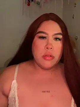 Snapshot of Mia_Carters chatting on 12/15/25, 10:14 Mia Carters online show from 12/15/25, 10:14