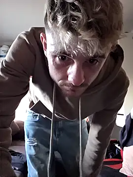 Snapshot of Dejvvvv95 chatting on 03/03/26, 05:08 Dejvvvv95 online show from 03/03/26, 05:08