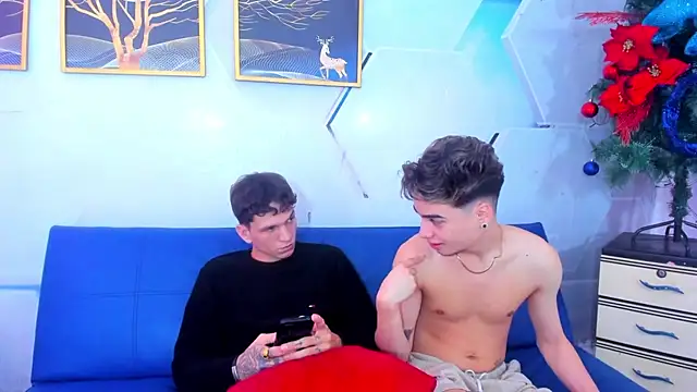 Snapshot of Alex_jeins_at chatting on 12/16/25, 01:38 Alex jeins at online show from 12/16/25, 01:38