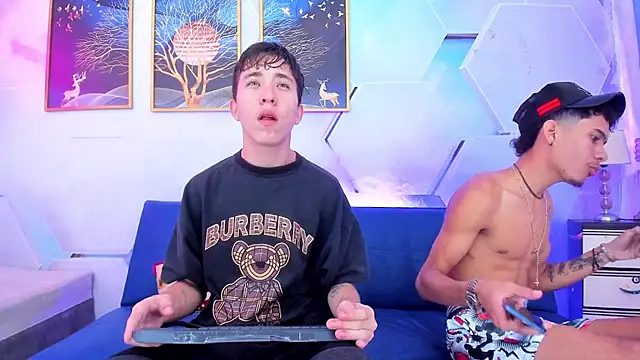 Snapshot of Alex_jeins_at chatting on 01/18/26, 02:10 Alex jeins at online show from 01/18/26, 02:10