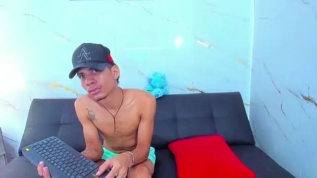 Snapshot of Alex_jeins_at chatting on 01/31/26, 07:11 Alex jeins at online show from 01/31/26, 07:11