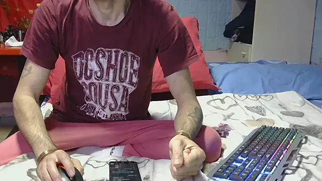 Snapshot of Pintiliescu chatting on 03/02/26, 08:21 Pintiliescu online show from 03/02/26, 08:21