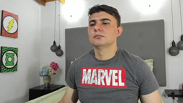 AndrethMuller online show from 04/15/26, 08:42