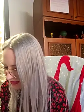 ChristinaWheeled11 online show from 03/05/26, 03:41