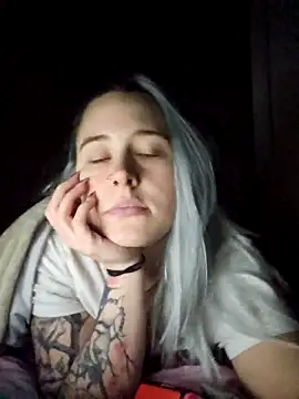 ChristinaWheeled11 online show from 03/08/26, 06:12