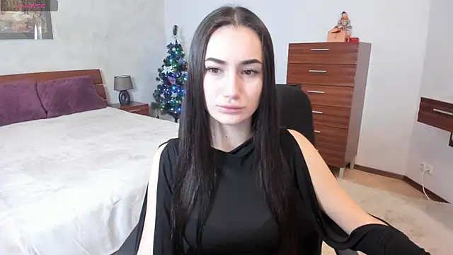 MiraaLes online show from 12/19/25, 12:23