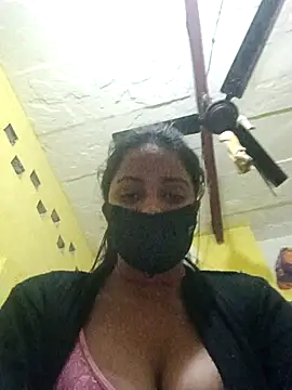 Poonam8080 online show from 02/04/26, 08:14