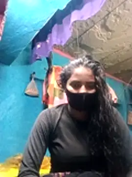 Poonam8080 online show from 02/18/26, 05:25